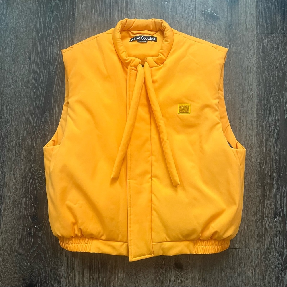 Acne Studios Heat reactive large Orange Puffer vest